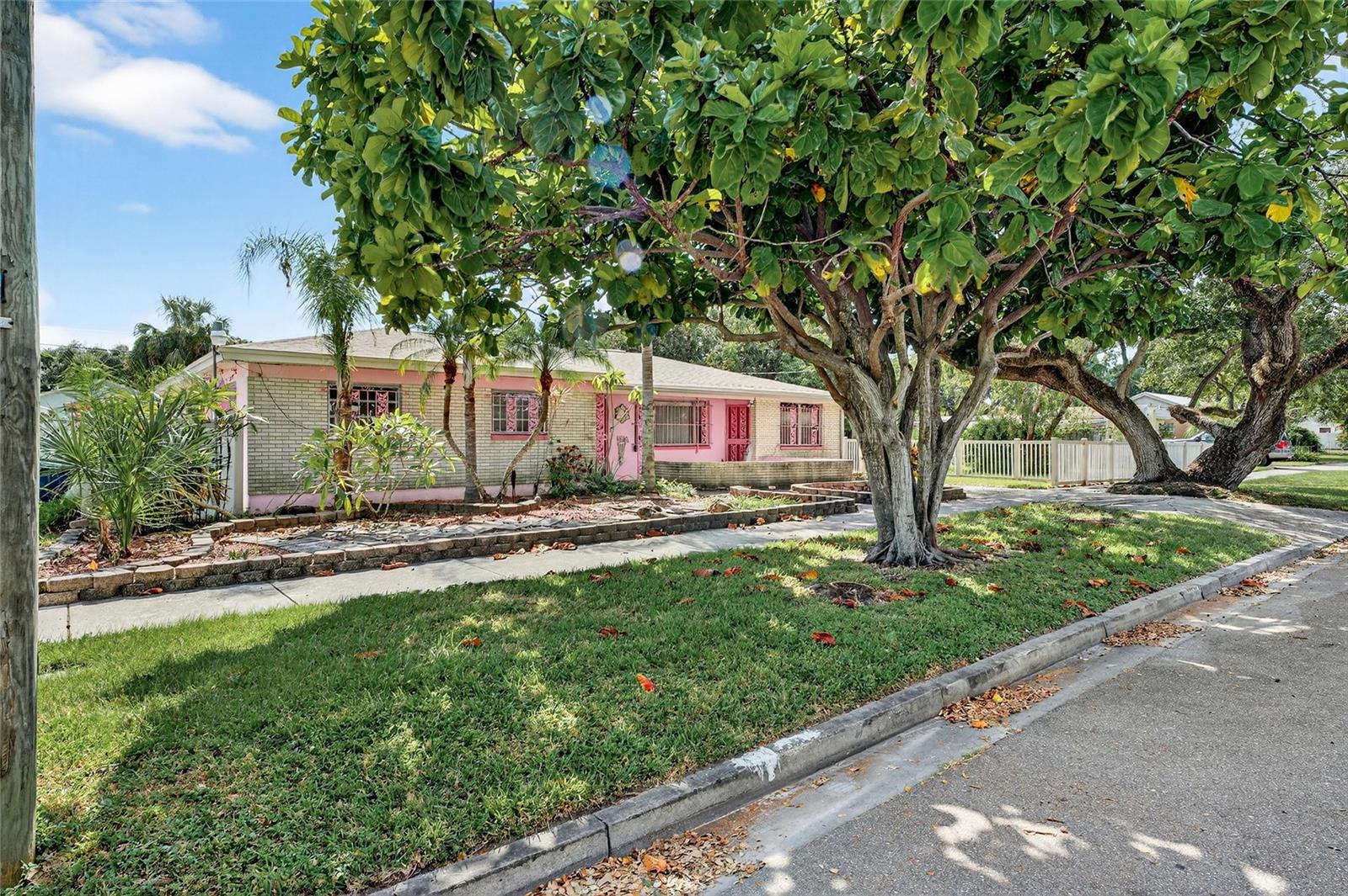 EAST TAMPA BLOCKS 1 TO 40 - Residential