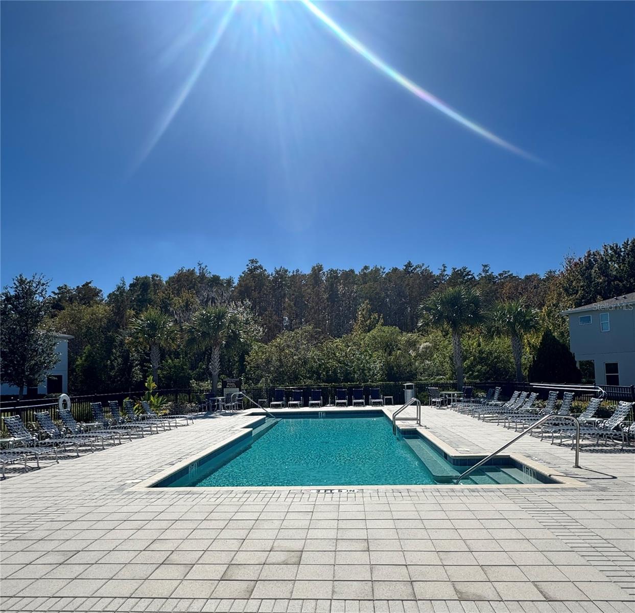 BELLA PARC TWNHMS - Residential Lease