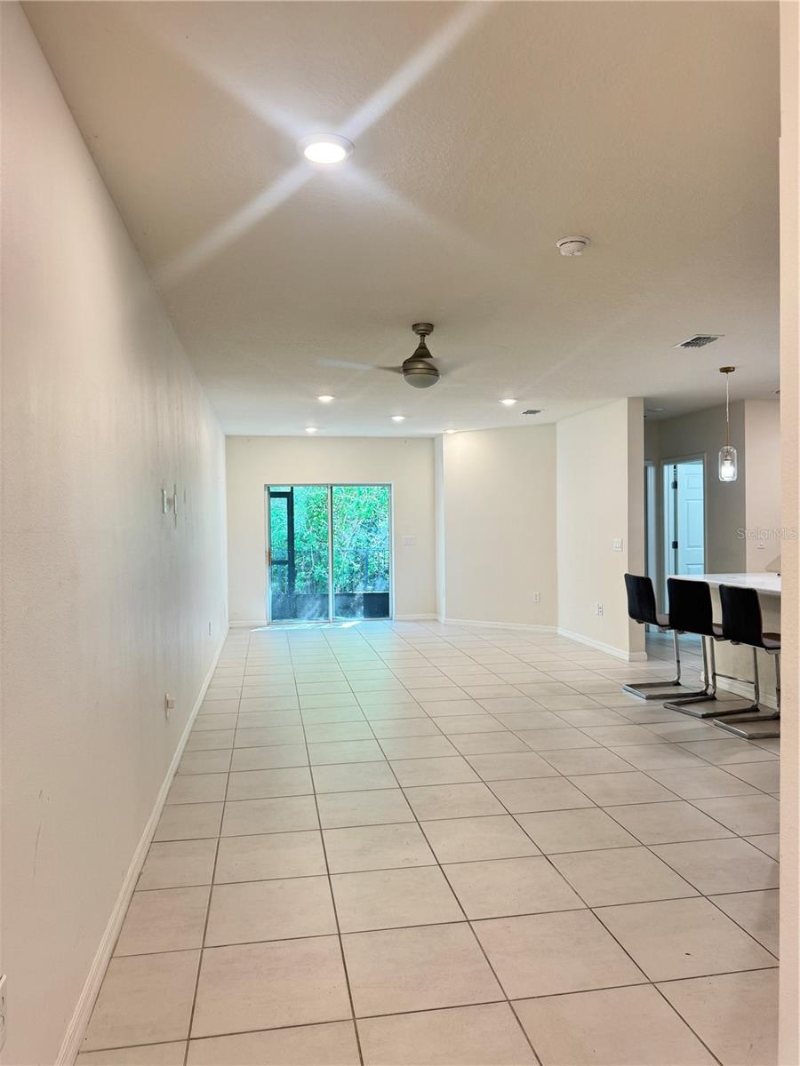 BELLA PARC TWNHMS - Residential Lease