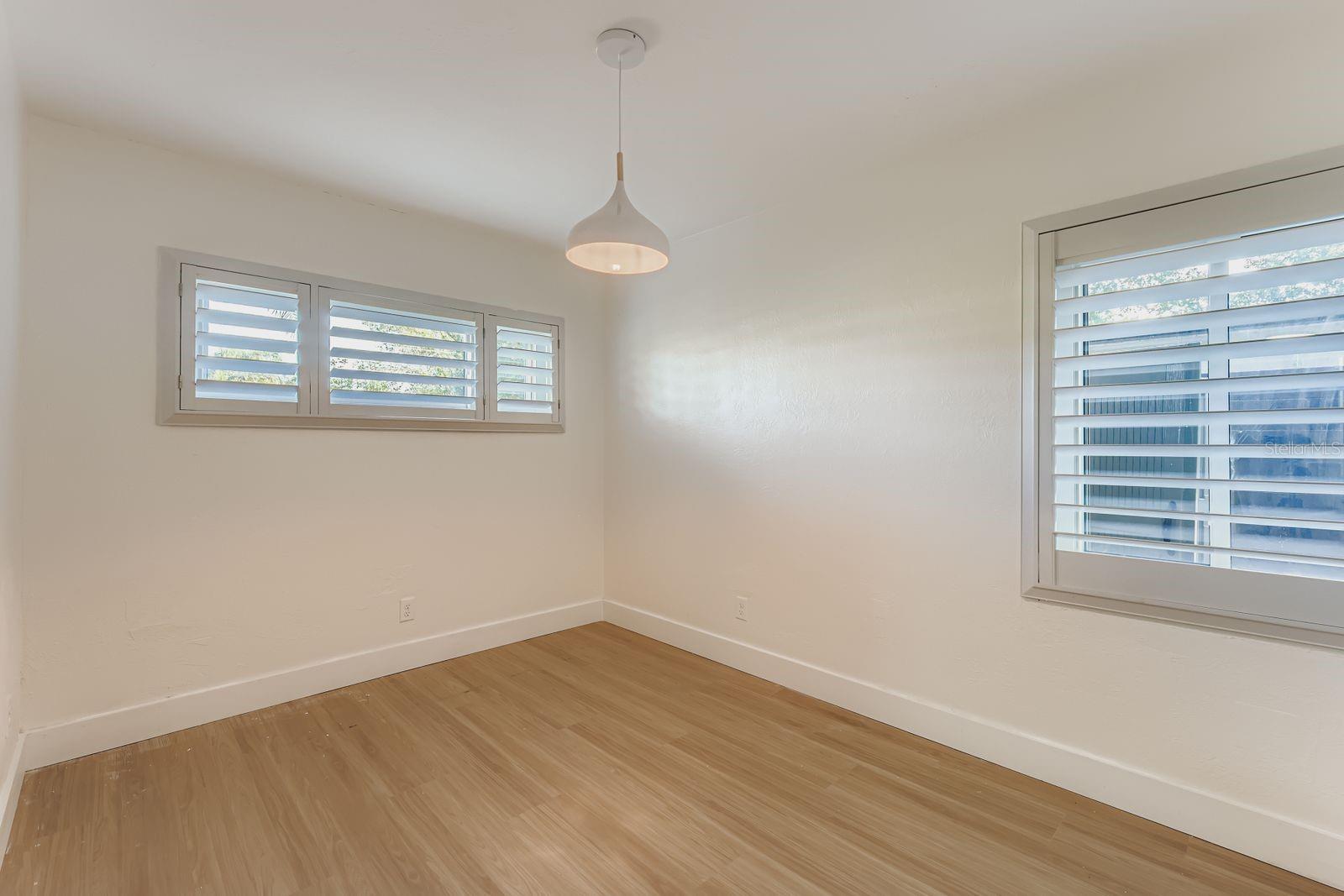 PHILLIPS FIRST REPLAT/LAKEWOOD - Residential