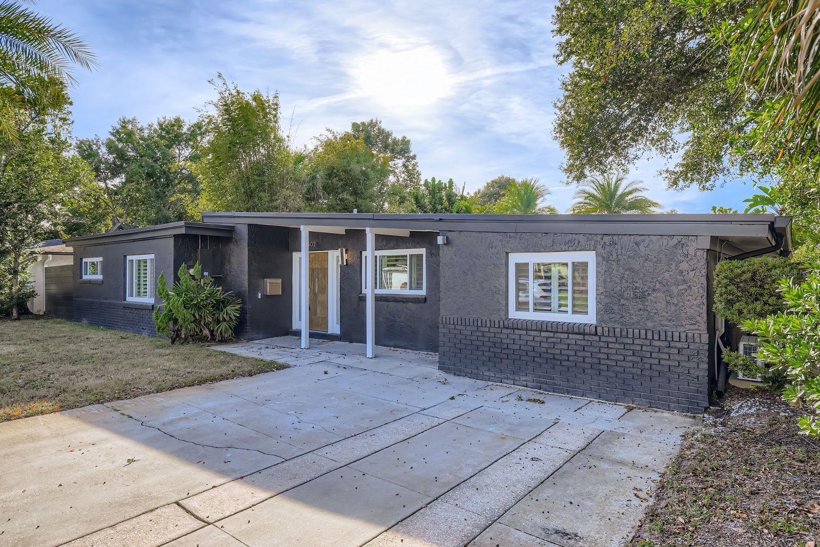 PHILLIPS FIRST REPLAT/LAKEWOOD - Residential