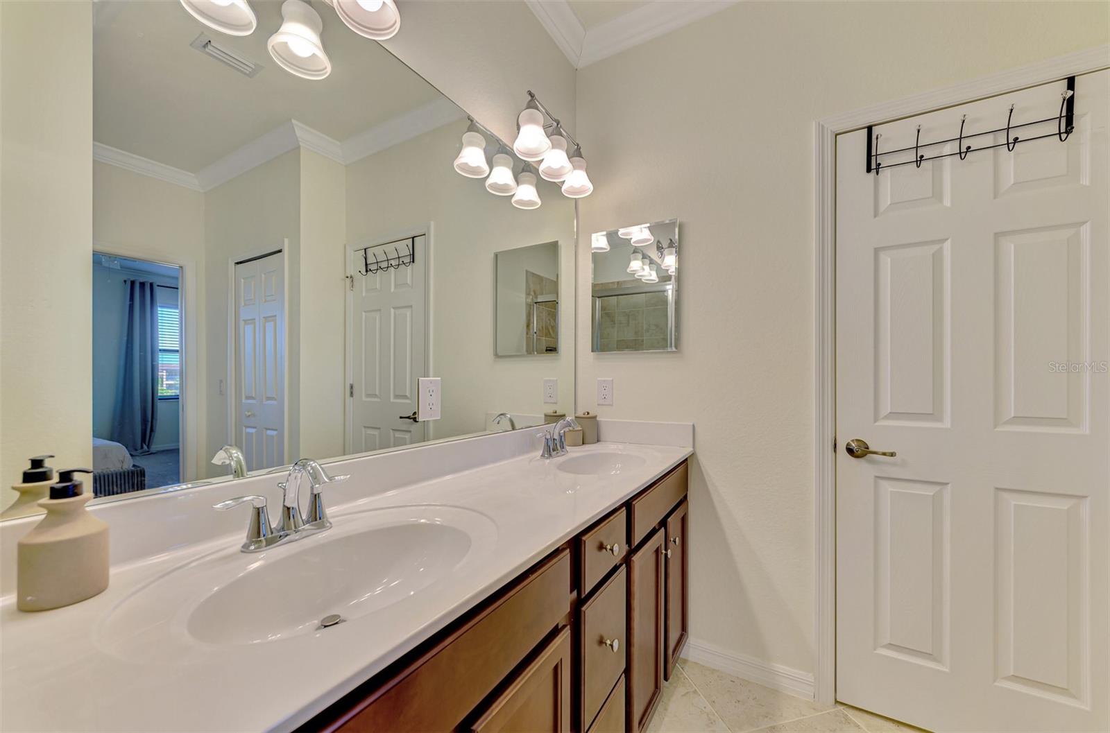 GRAN PARADISO TWNHMS 1B - Residential