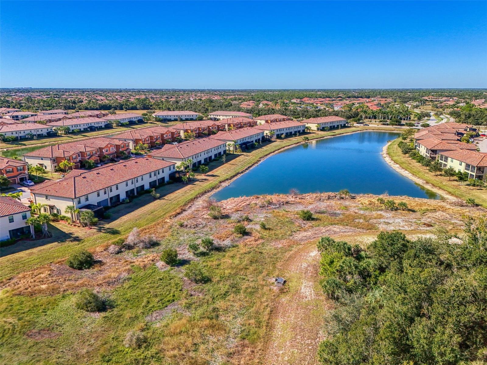 GRAN PARADISO TWNHMS 1B - Residential