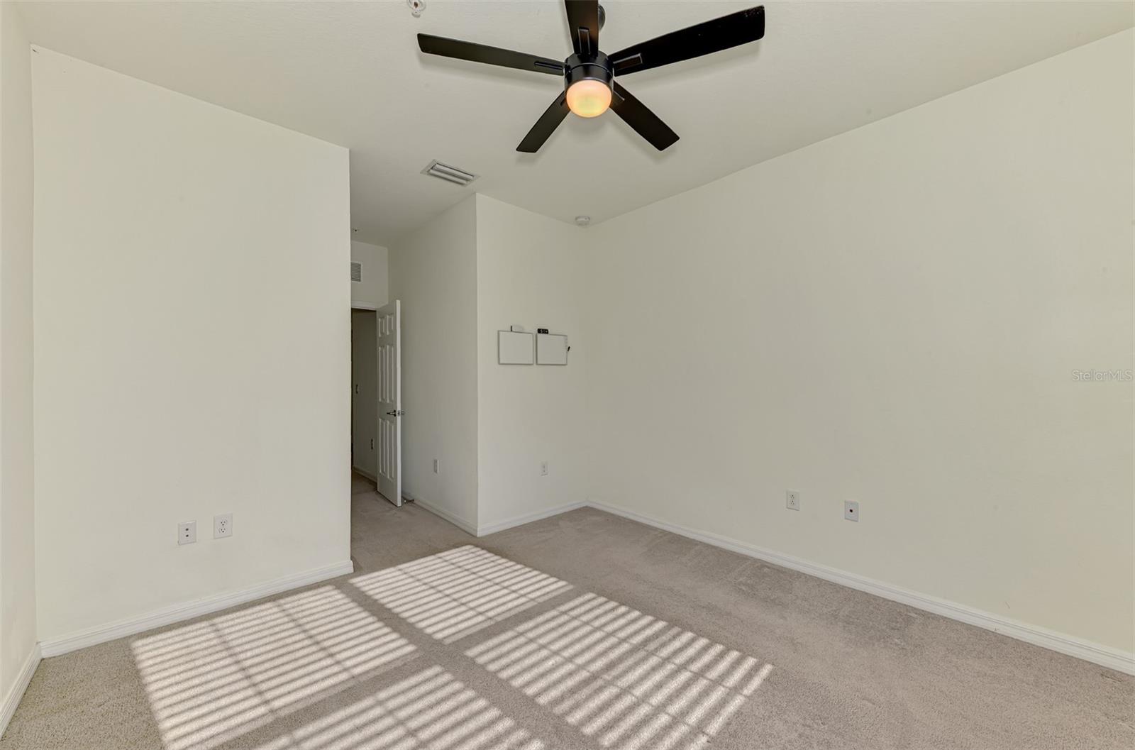 GRAN PARADISO TWNHMS 1B - Residential