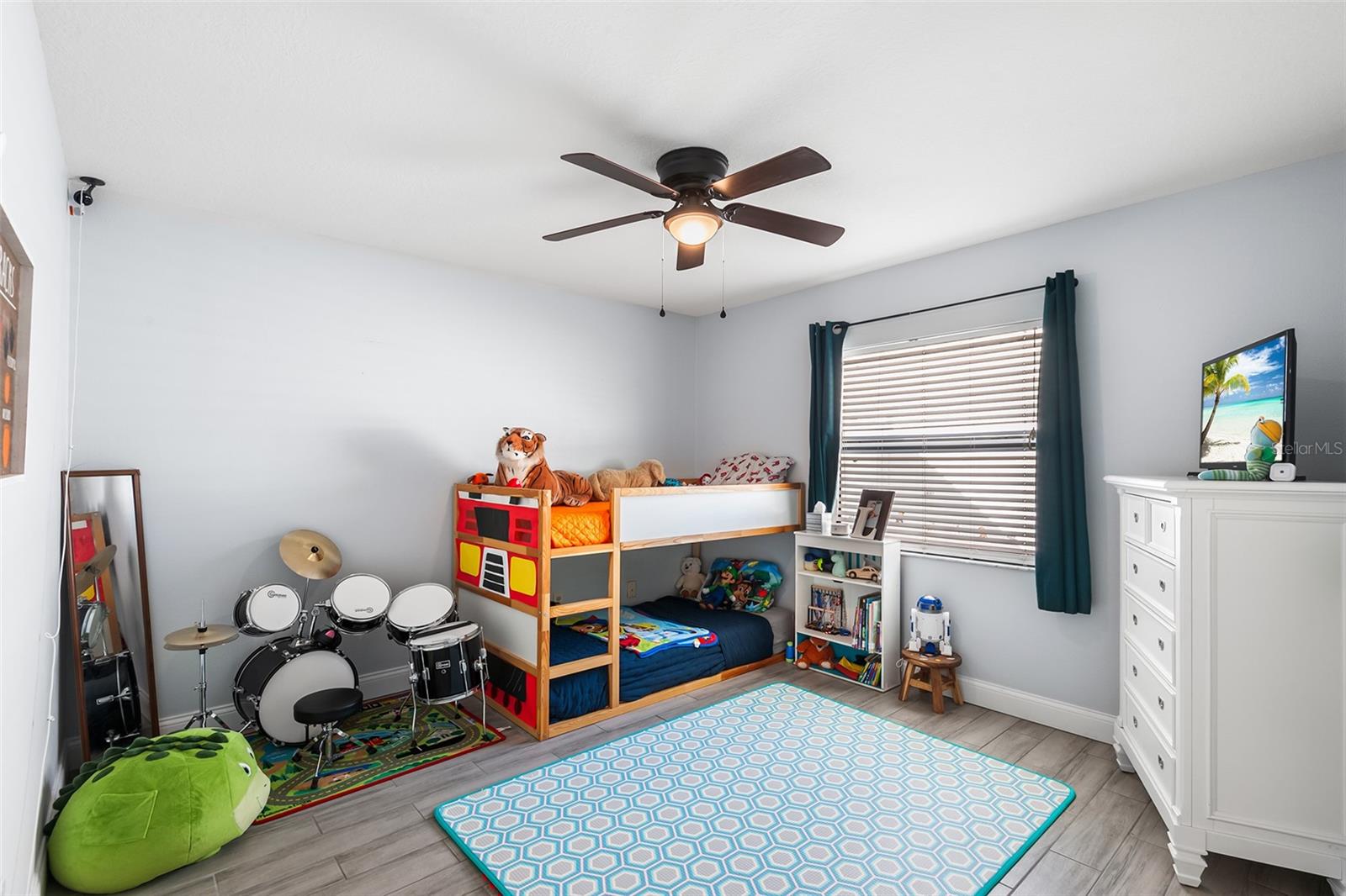 BLOOMINGDALE SEC A UNIT 1 - Residential