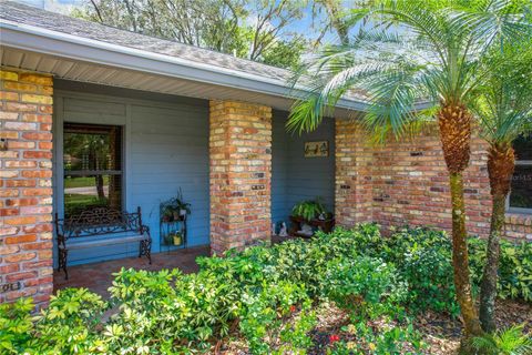 A home in LONGWOOD