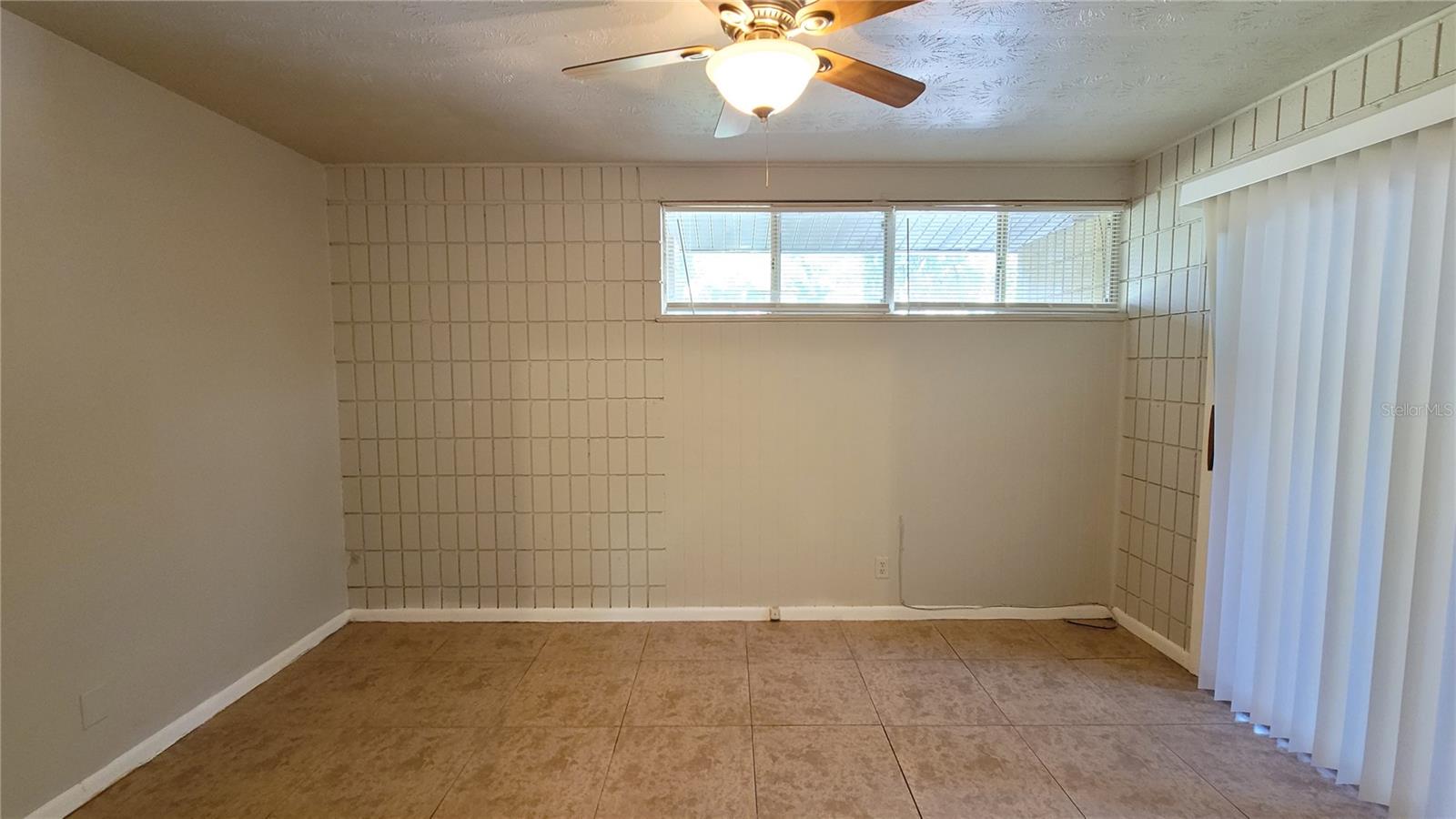 RIDGEVIEW - Residential Lease