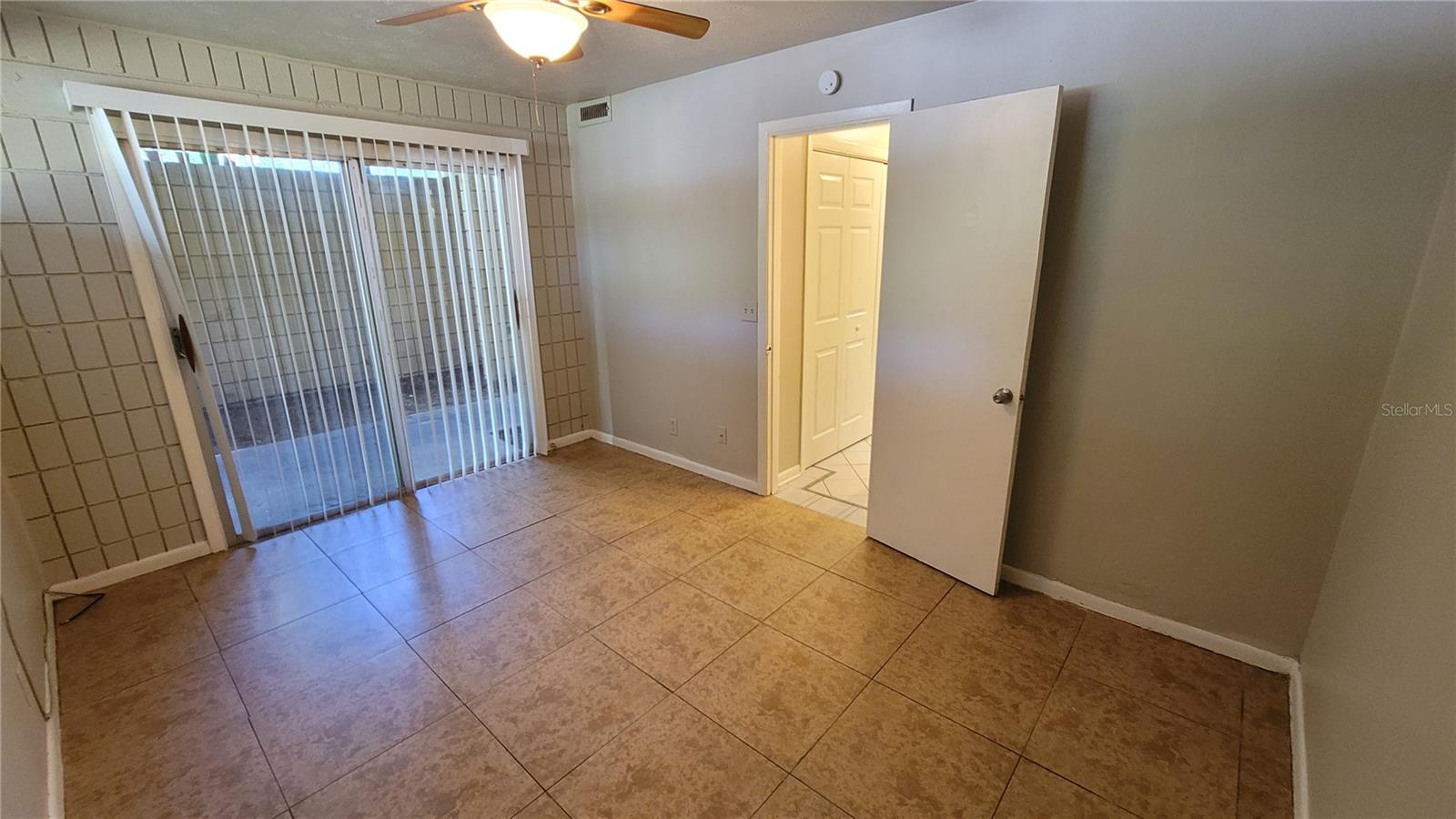 RIDGEVIEW - Residential Lease