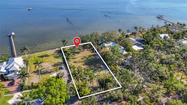 408 31ST ST NW, BRADENTON, FL 34205 - Image 66cda3e0ff6b6ed18f36702d8a7ecd5a/1777054969