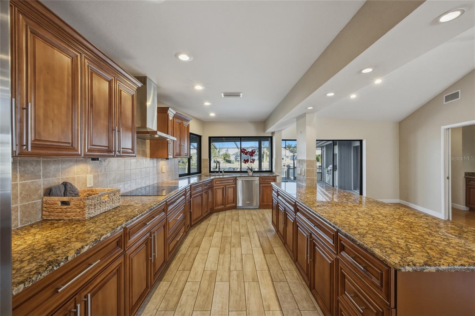 SWEETWATER SUB FOURTH ADD - Residential