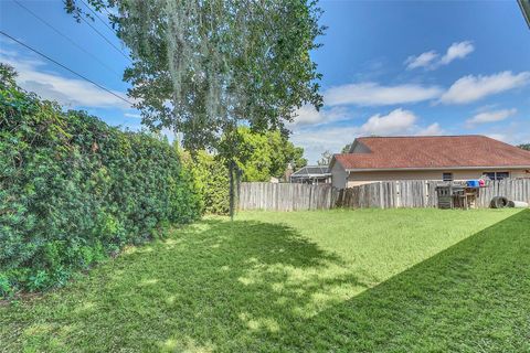 A home in APOPKA