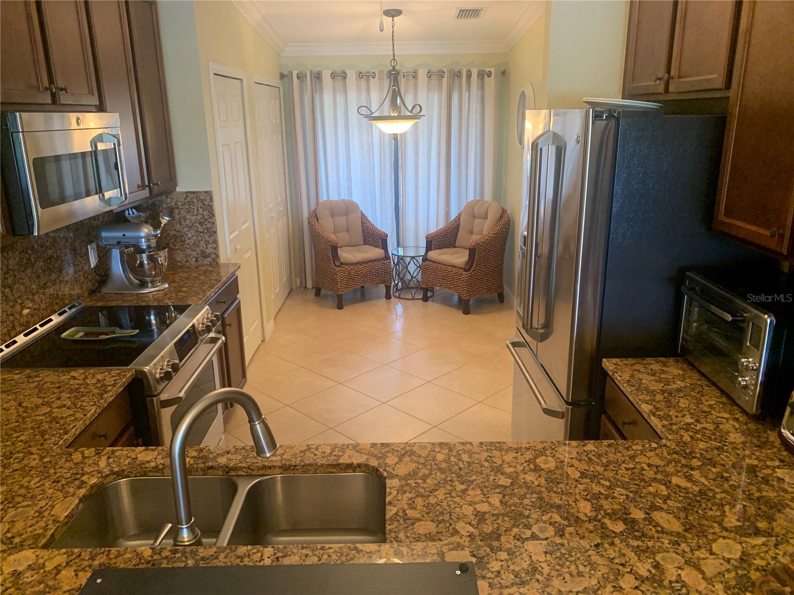 RIVER STRAND PH I VERANDA II - Residential Lease