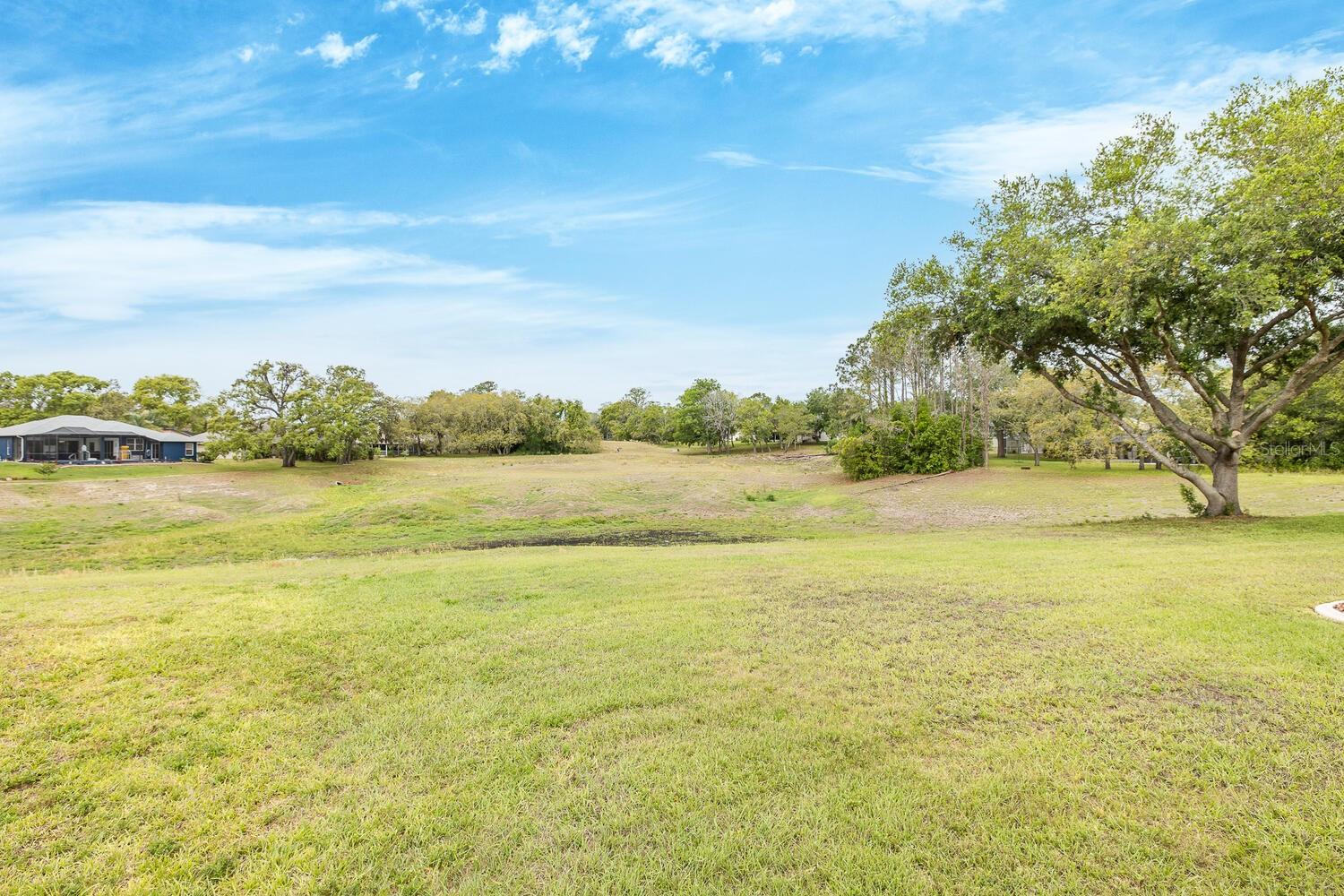 SEVEN HILLS - Residential