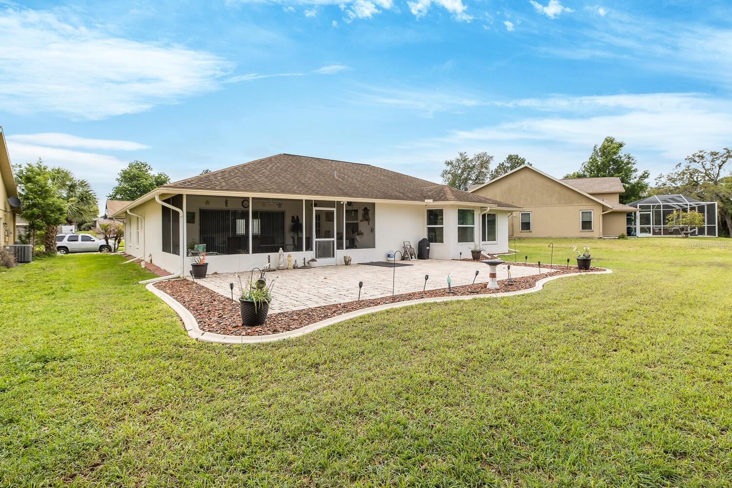 SEVEN HILLS - Residential