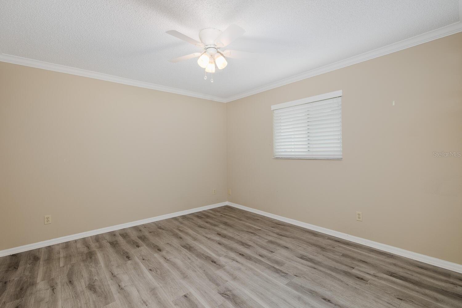 SEVEN HILLS - Residential