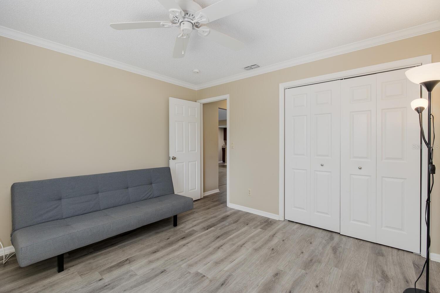 SEVEN HILLS - Residential