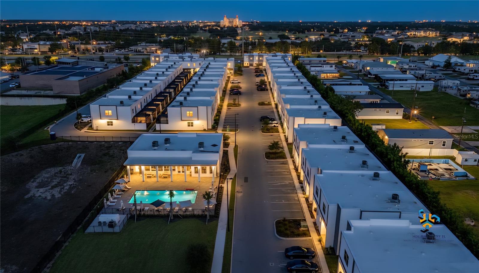 THE AZUR RESORT - Residential