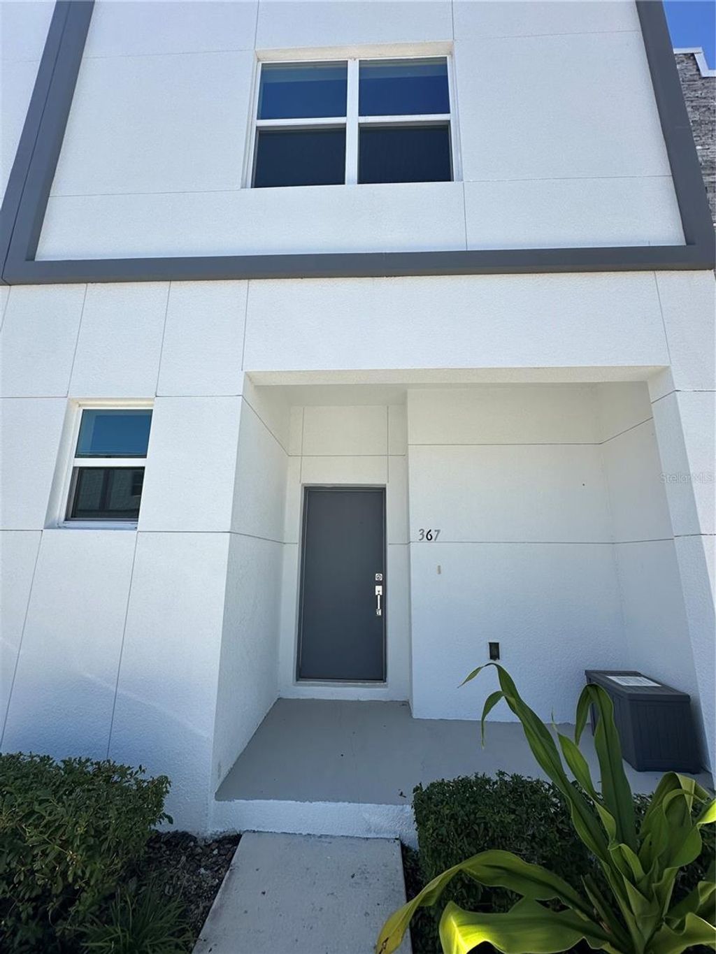 Photo of 367 Famagusta Drive, Davenport, FL 33896 (MLS # S5136807)
