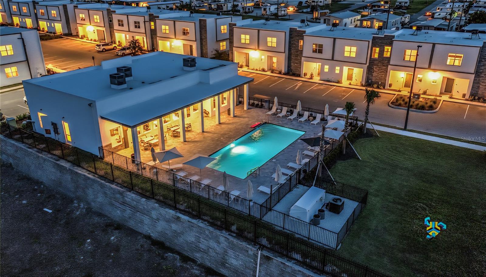 THE AZUR RESORT - Residential