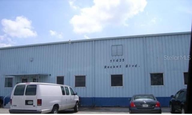 The location of the 9,000 SQ FT warehouse is in a prime place. The warehouse has access to multiple highways. Also, the warehouse can been seen from turnpike. The warehouse can be used from storage to production.