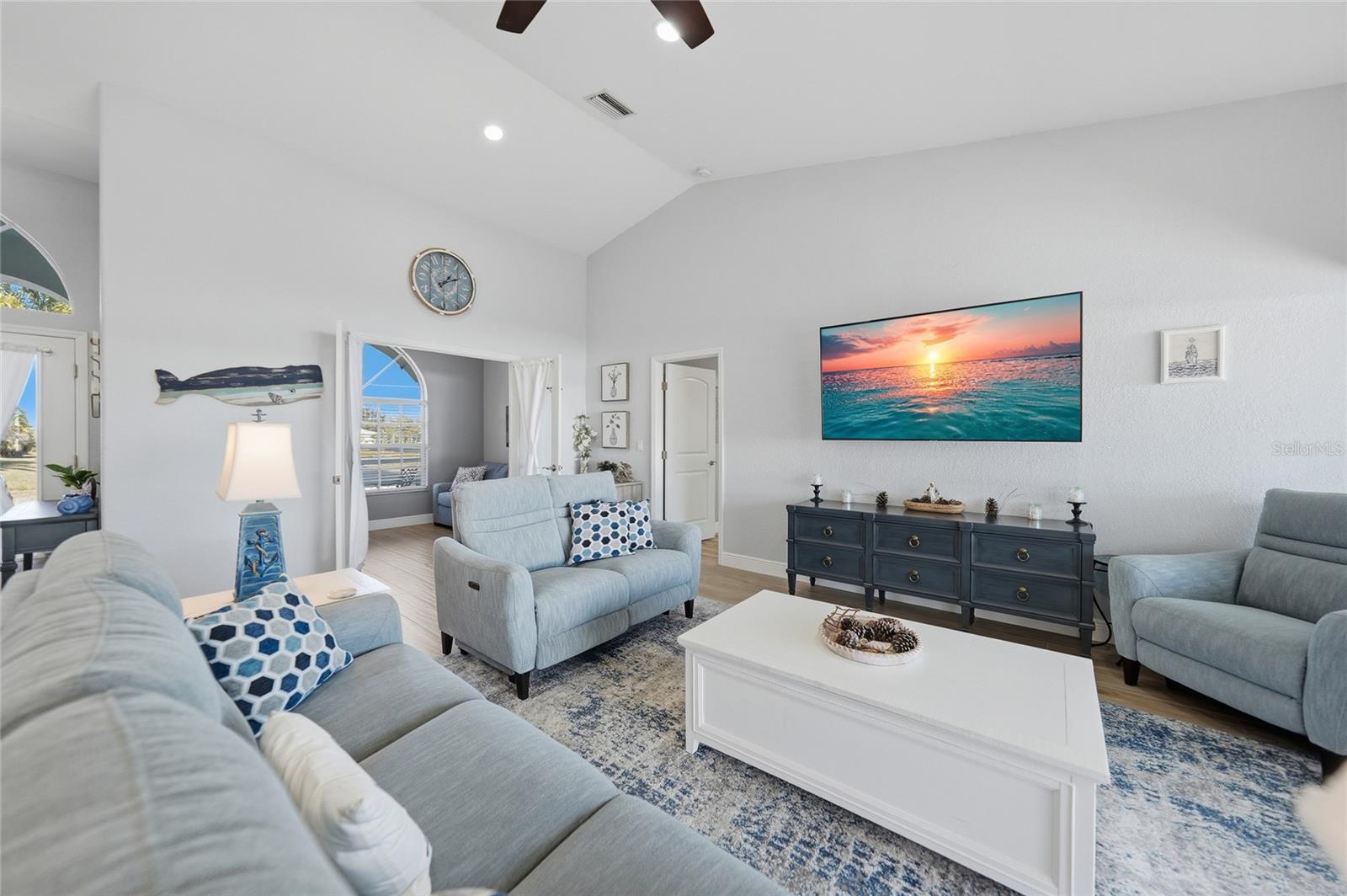 RIO VILLA 1ST ADD - Residential