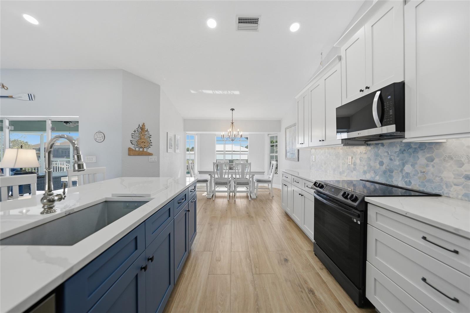 RIO VILLA 1ST ADD - Residential