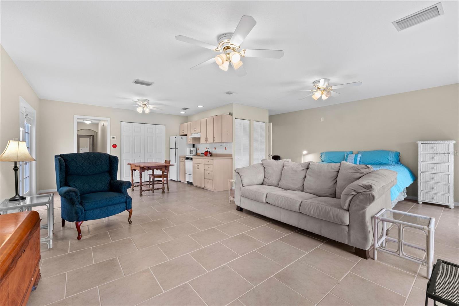 LITTLE MANATEE HEIGHTS - Residential