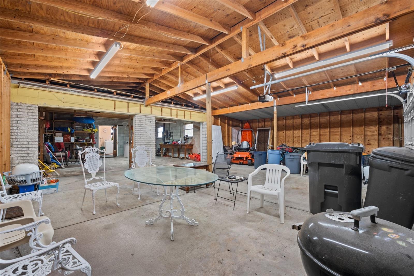 LITTLE MANATEE HEIGHTS - Residential