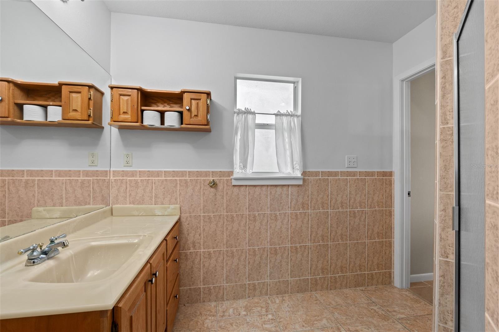 LITTLE MANATEE HEIGHTS - Residential