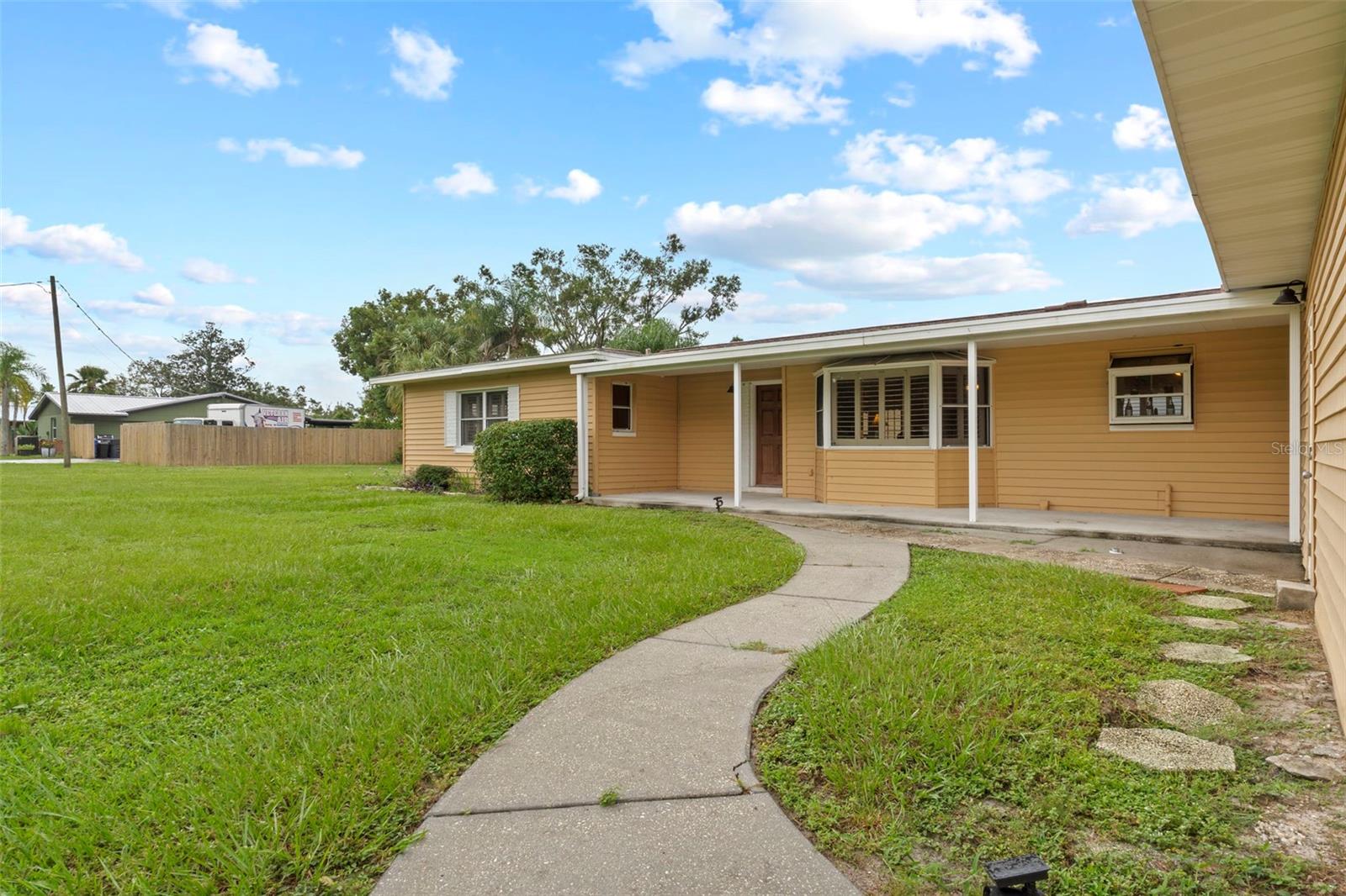 LITTLE MANATEE HEIGHTS - Residential