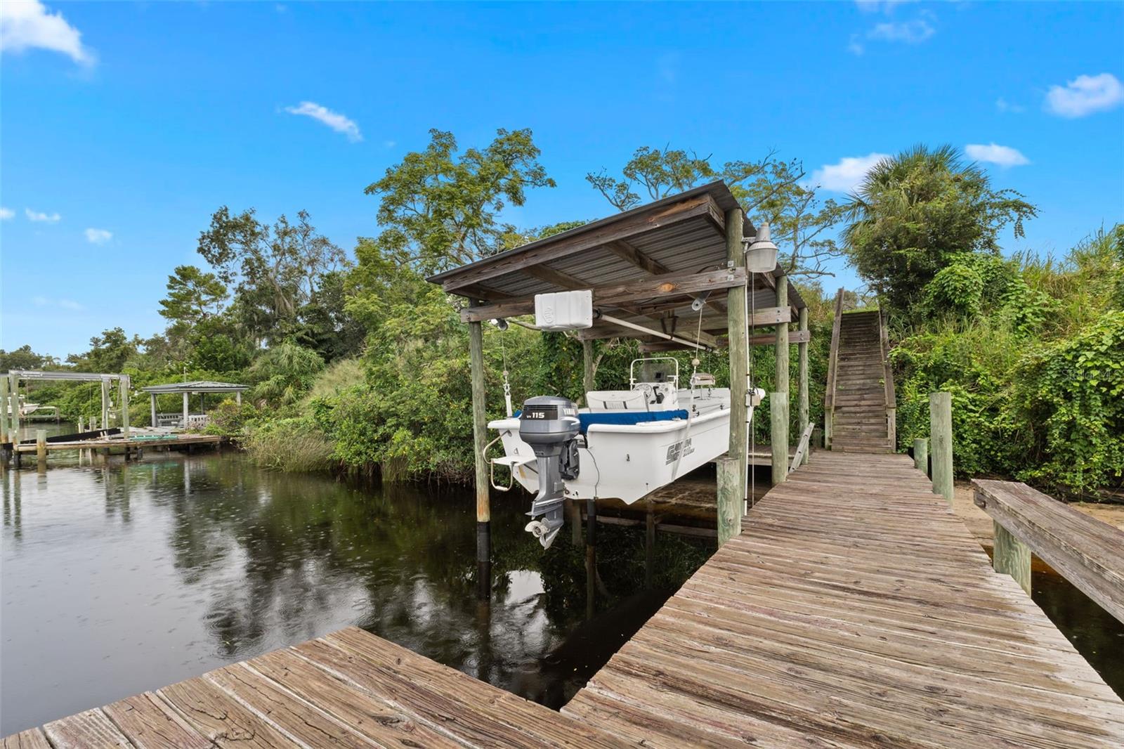 LITTLE MANATEE HEIGHTS - Residential