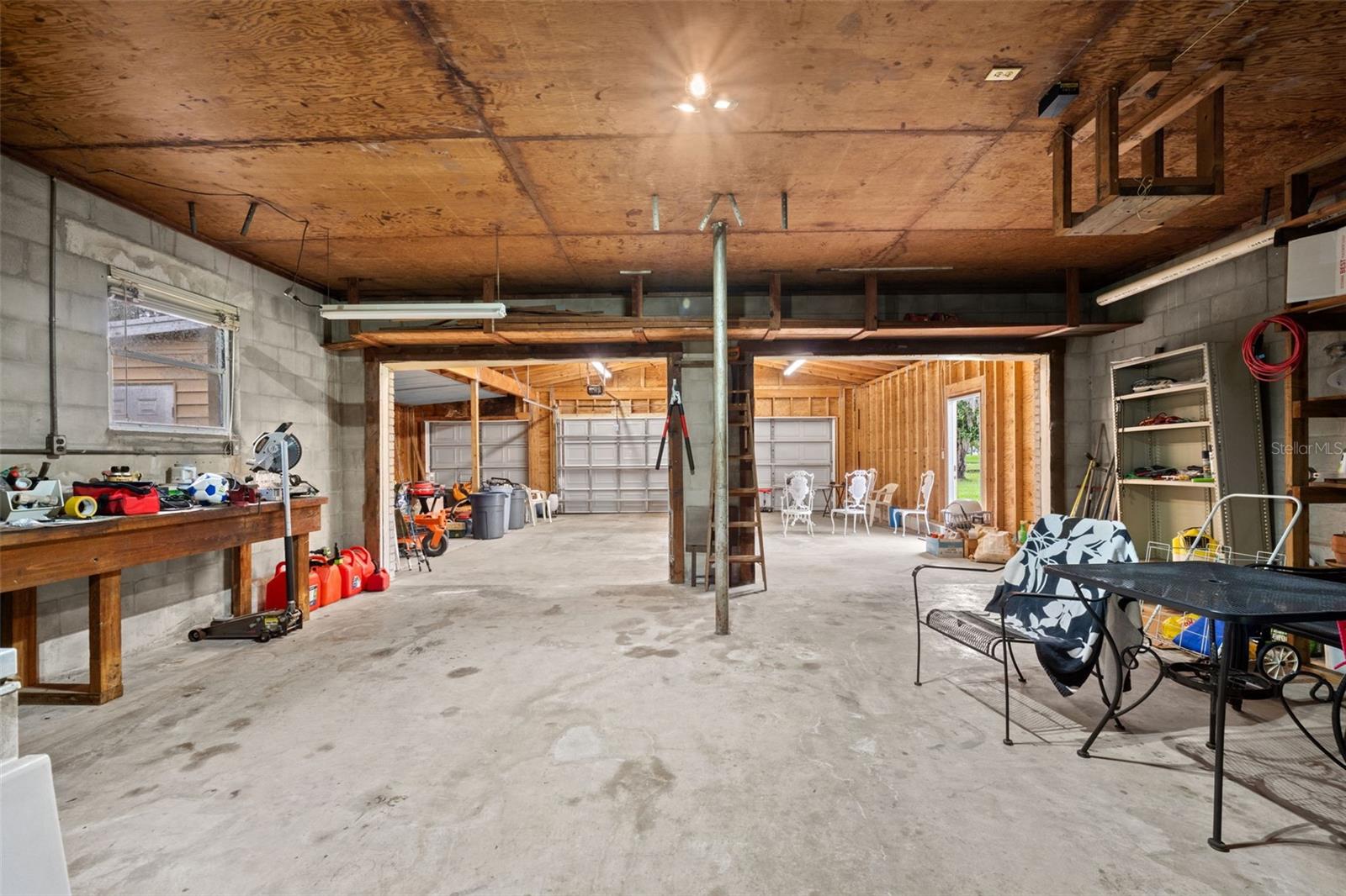 LITTLE MANATEE HEIGHTS - Residential