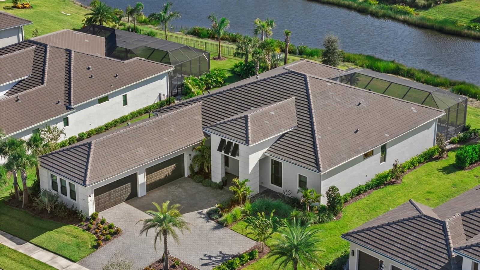 4588 MONDRIAN COURT