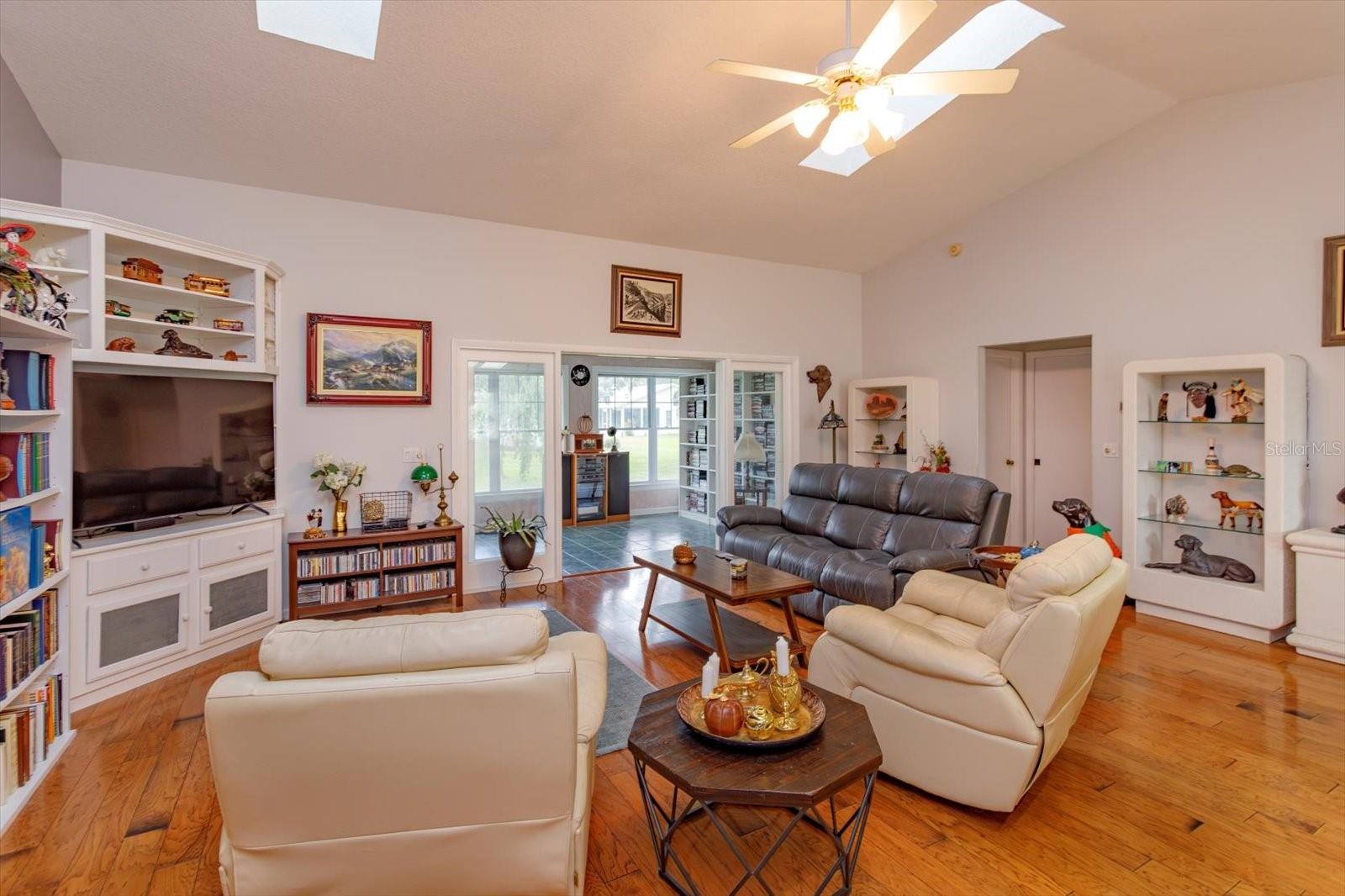 HIGHLAND LAKES PH 01 - Residential
