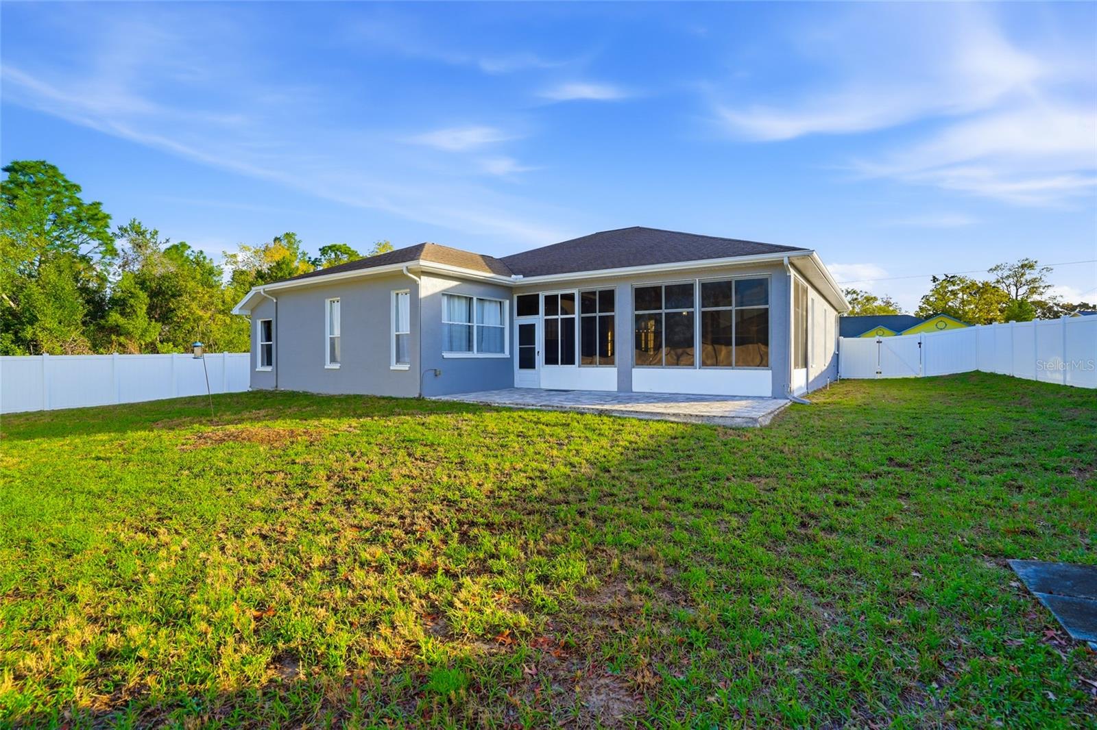 SPRING HILL - Residential