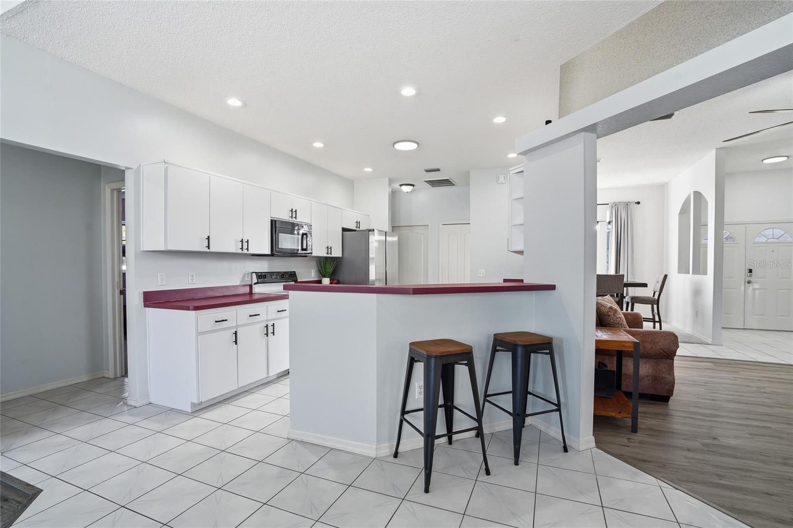 SPRING HILL - Residential