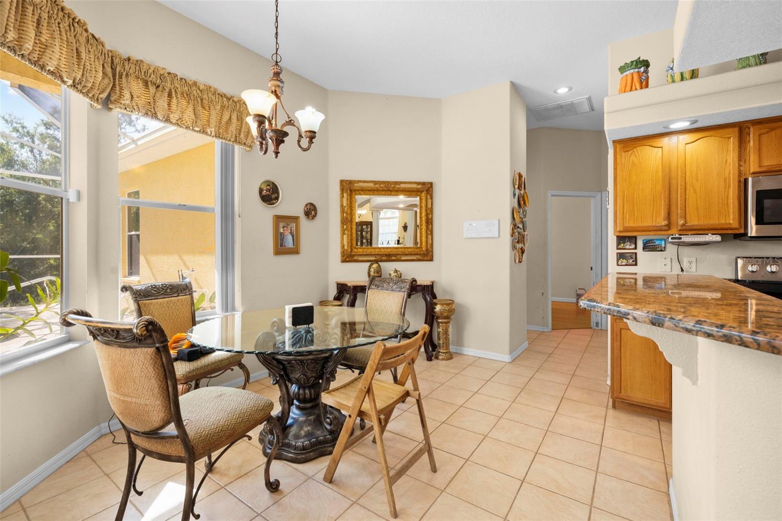 SPRING HILL - Residential