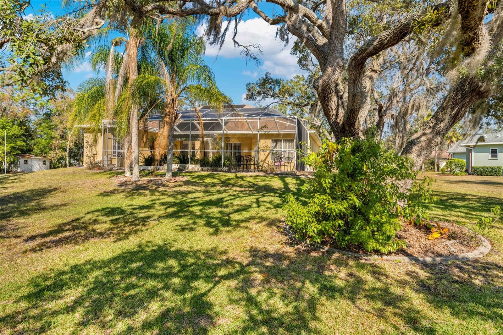 SPRING HILL - Residential