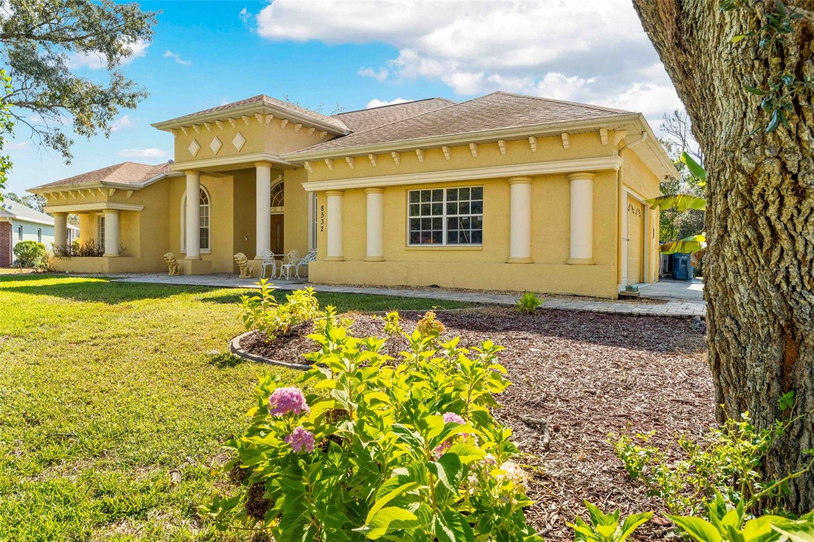 SPRING HILL - Residential