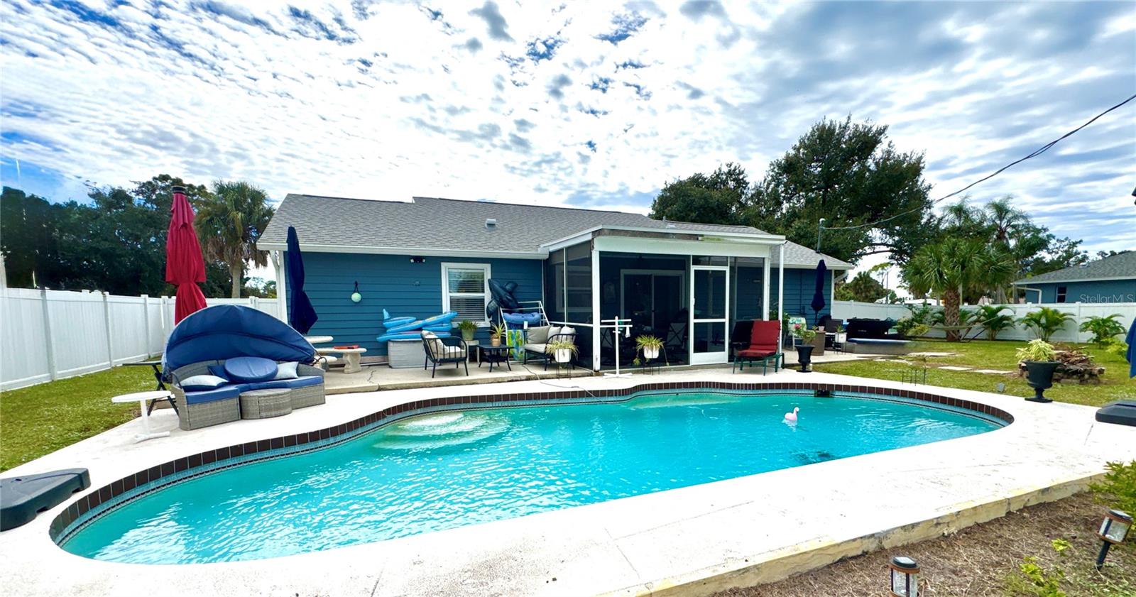 SOUTH VENICE UNIT 64 - Residential