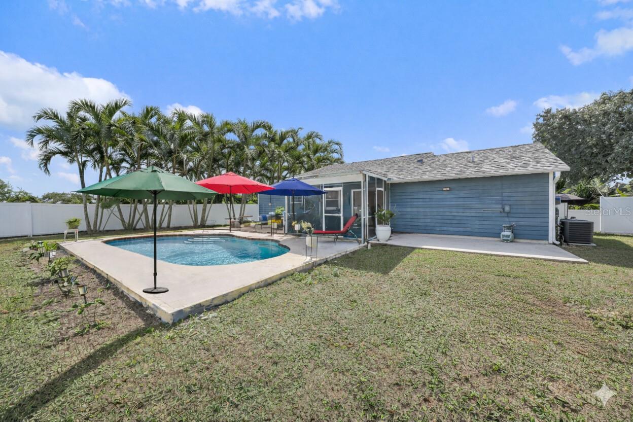 SOUTH VENICE UNIT 64 - Residential