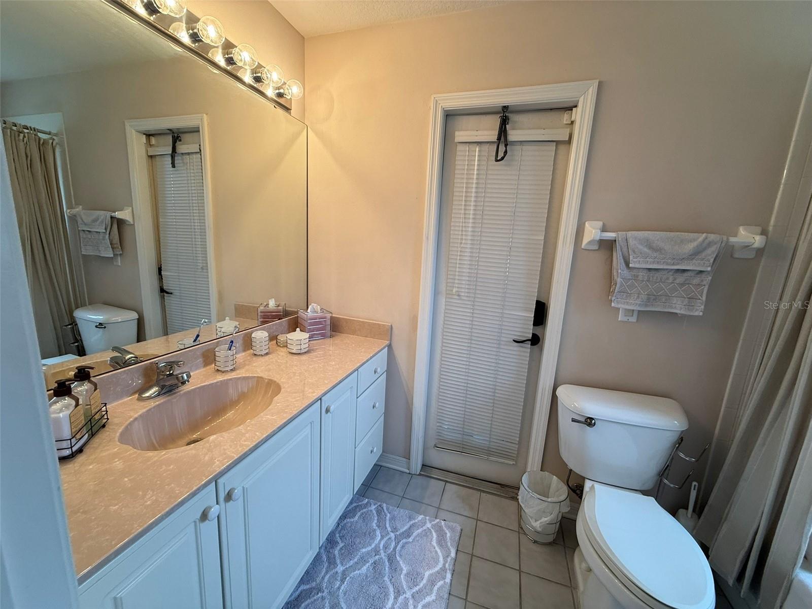 SAND LAKE POINT - Residential