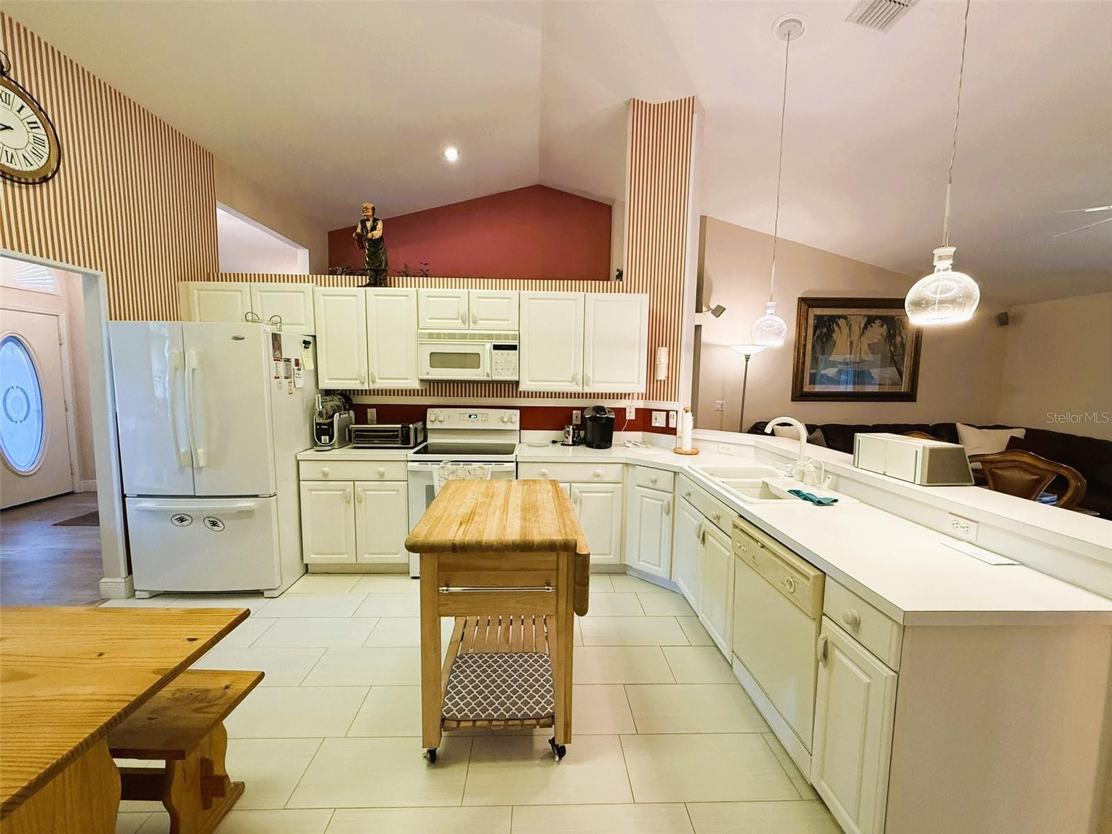 SAND LAKE POINT - Residential