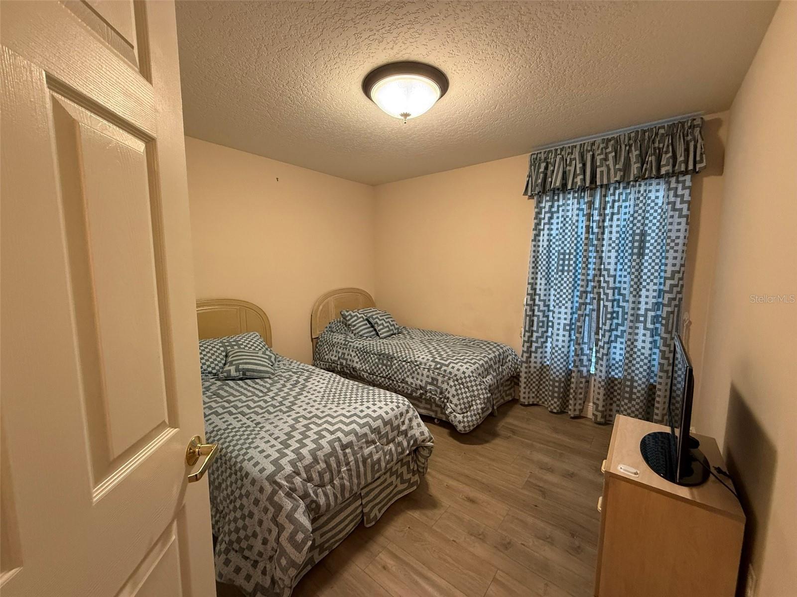 SAND LAKE POINT - Residential