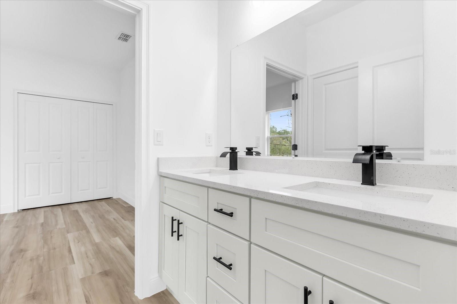 MARION OAKS 05 - Residential