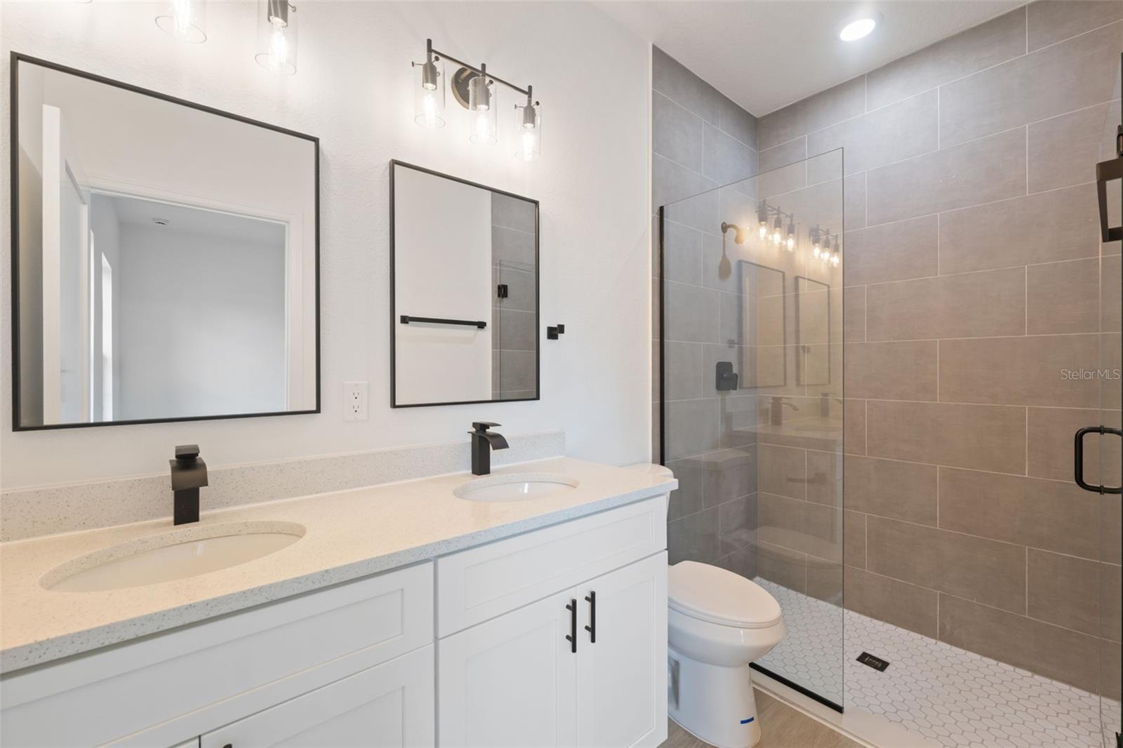 MARION OAKS UN 03 - Residential