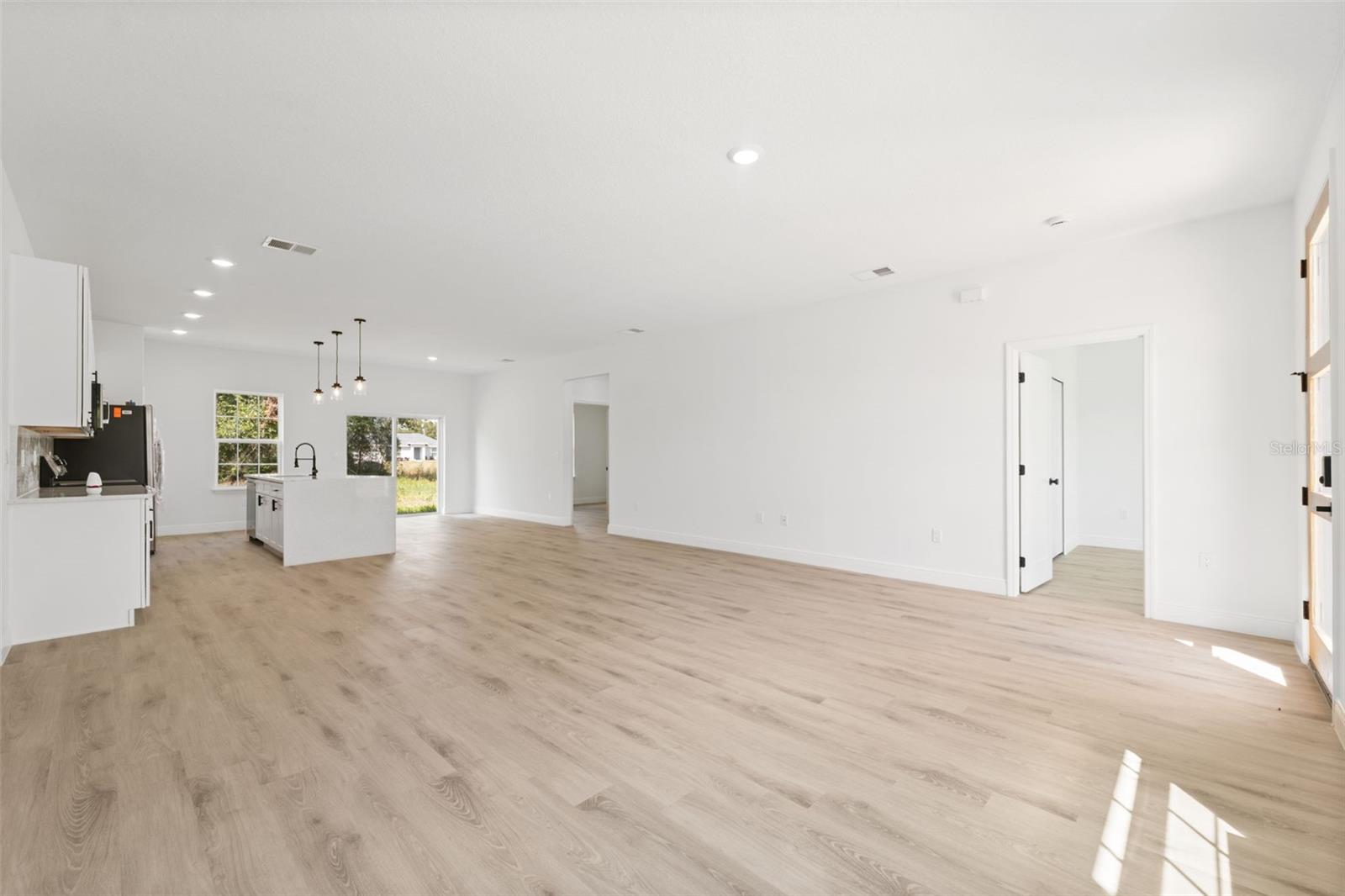 MARION OAKS UN 03 - Residential