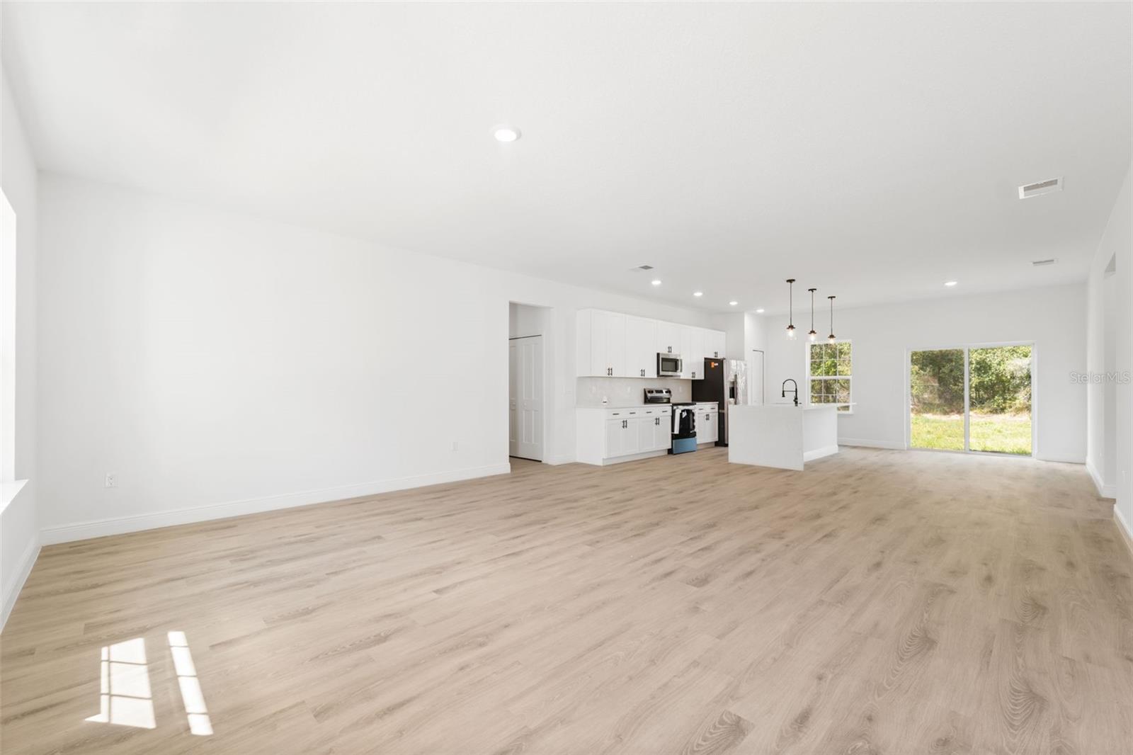 MARION OAKS UN 03 - Residential