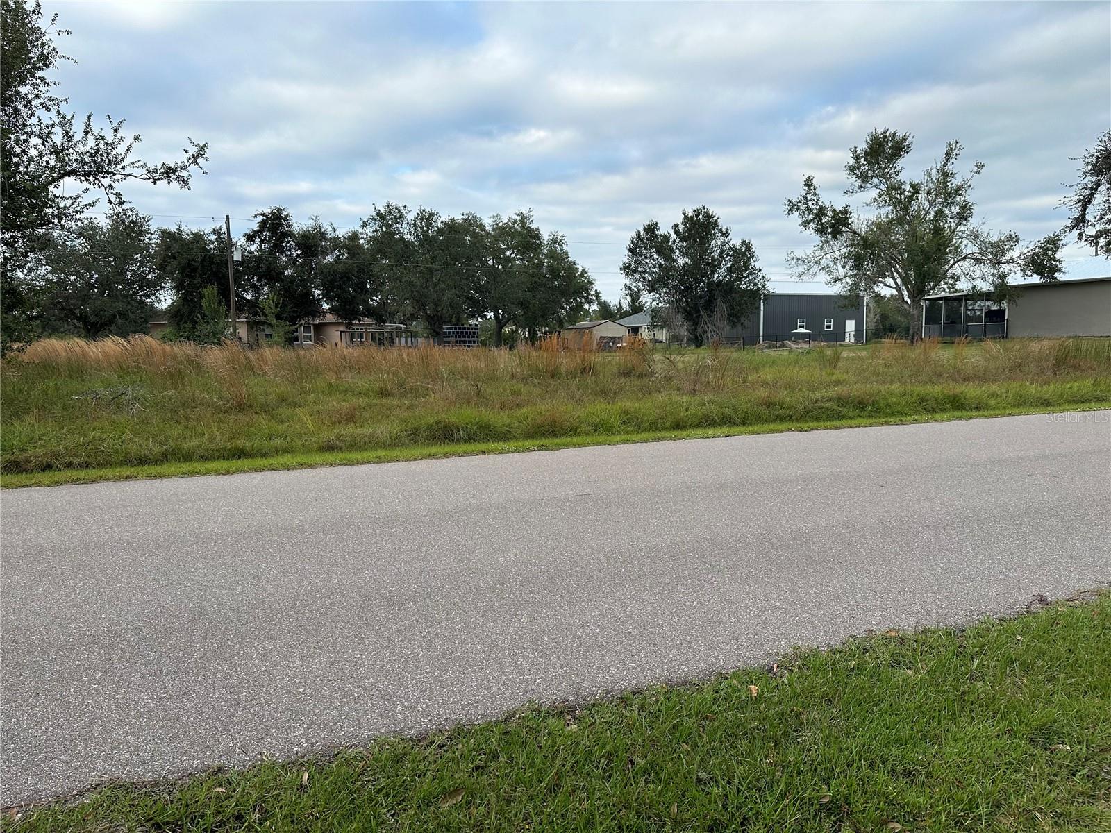 PEACE RIVER SHORES - Land