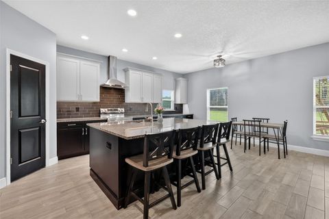 Tiny photo for 22431 Loop Road, Groveland, FL 34736 (MLS # G5110165)